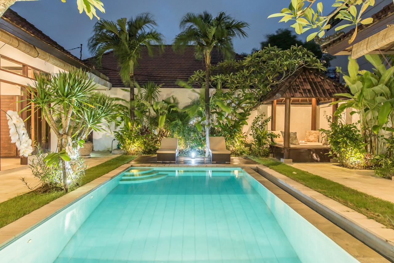 Raju Seminyak (Bali)