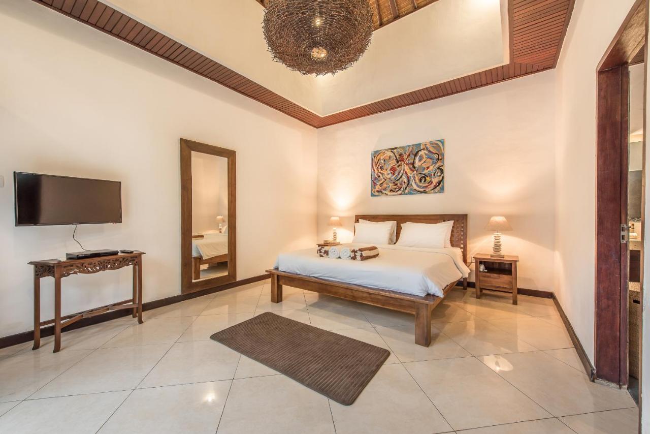 Villa Raju