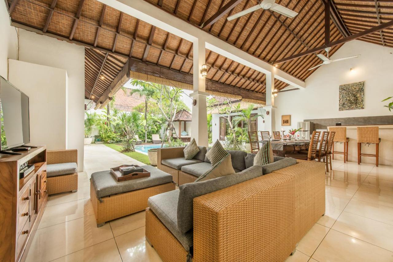 Villa Raju